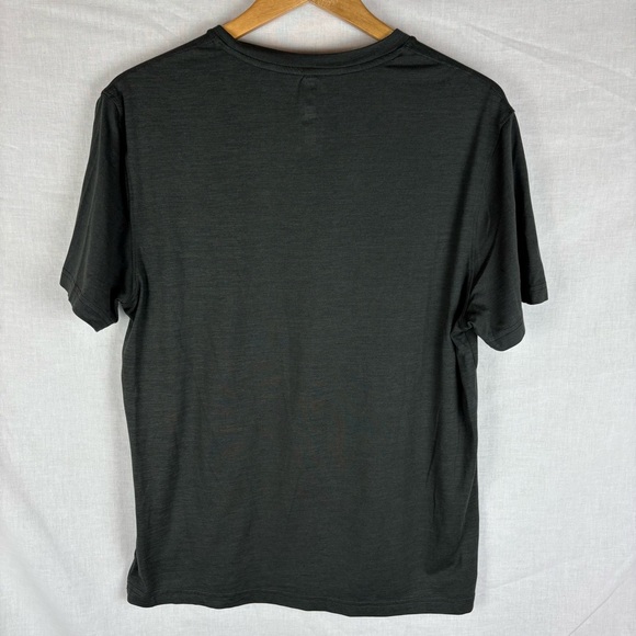 Pair of Men's Leg3nd Inspire Crewneck Activewear T-Shirts Size L - Picture 7 of 8